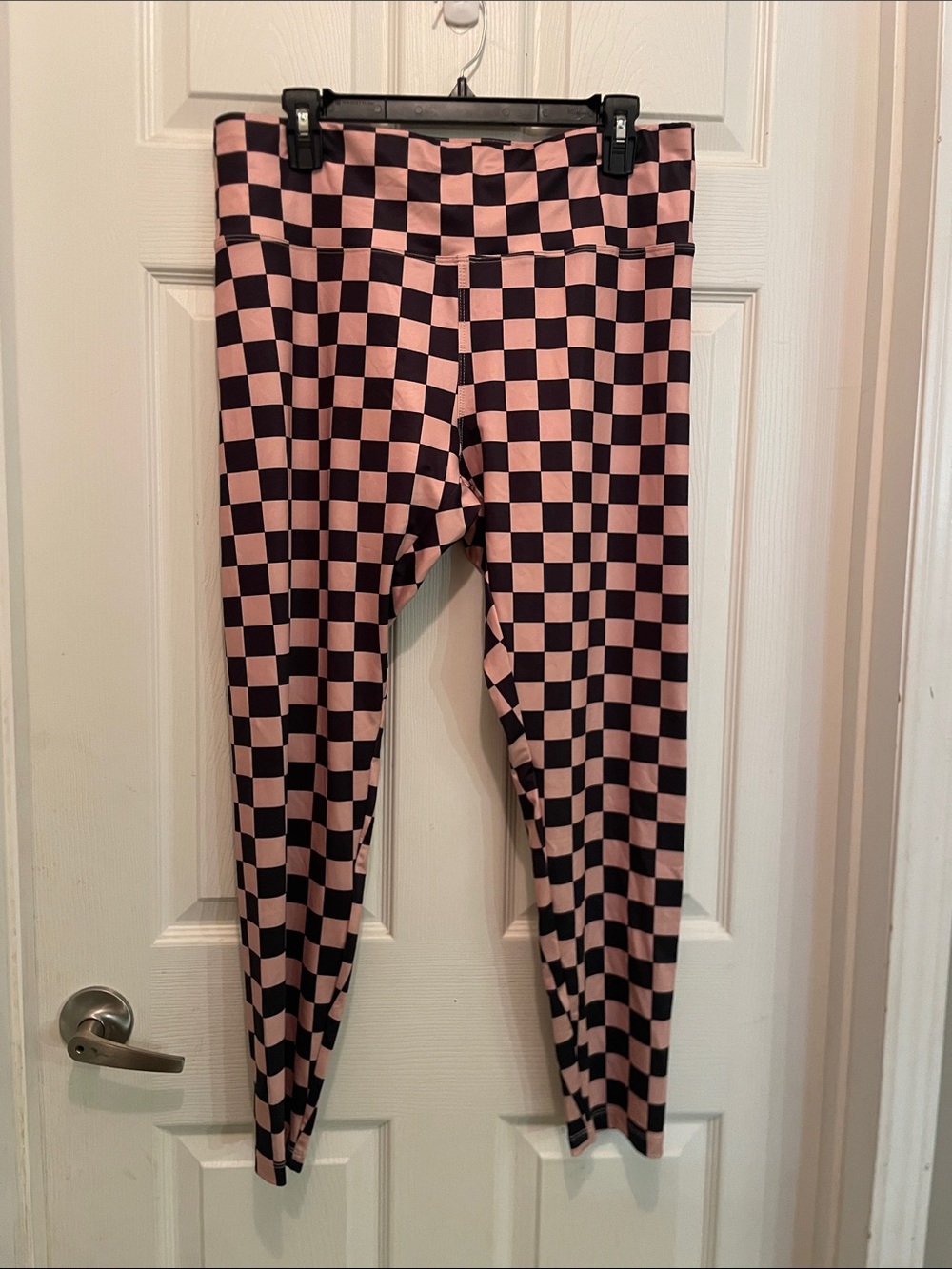 Tan and Black Checkerboard womens Leggings xl. 2 pair
